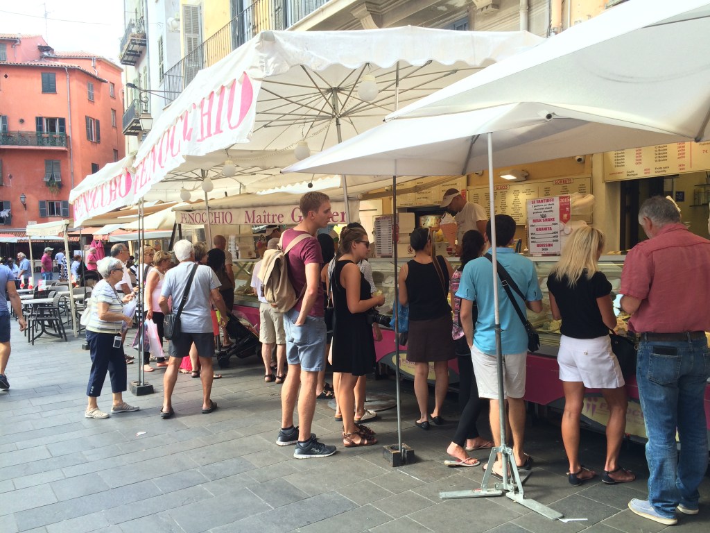 morning-market-old-town-nice-france