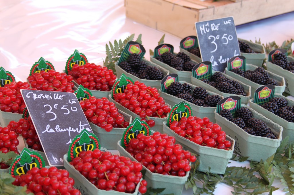 morning-market-old-town-nice-france